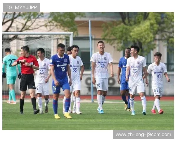 聚焦丛霖辉煌轨迹全景呈现其个人足球荣誉与成长传奇故事绚丽旅程 聚焦丛霖辉煌轨迹全景呈现其个人足球荣誉与成长传奇故事绚丽旅程